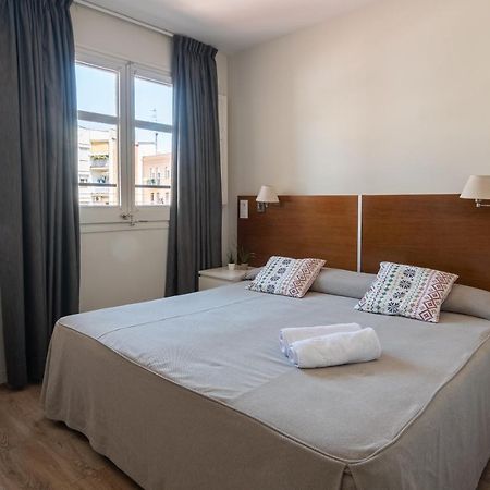 Apartamentos Atica Barselona Dış mekan fotoğraf